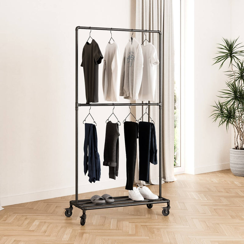Rolling clothes rack